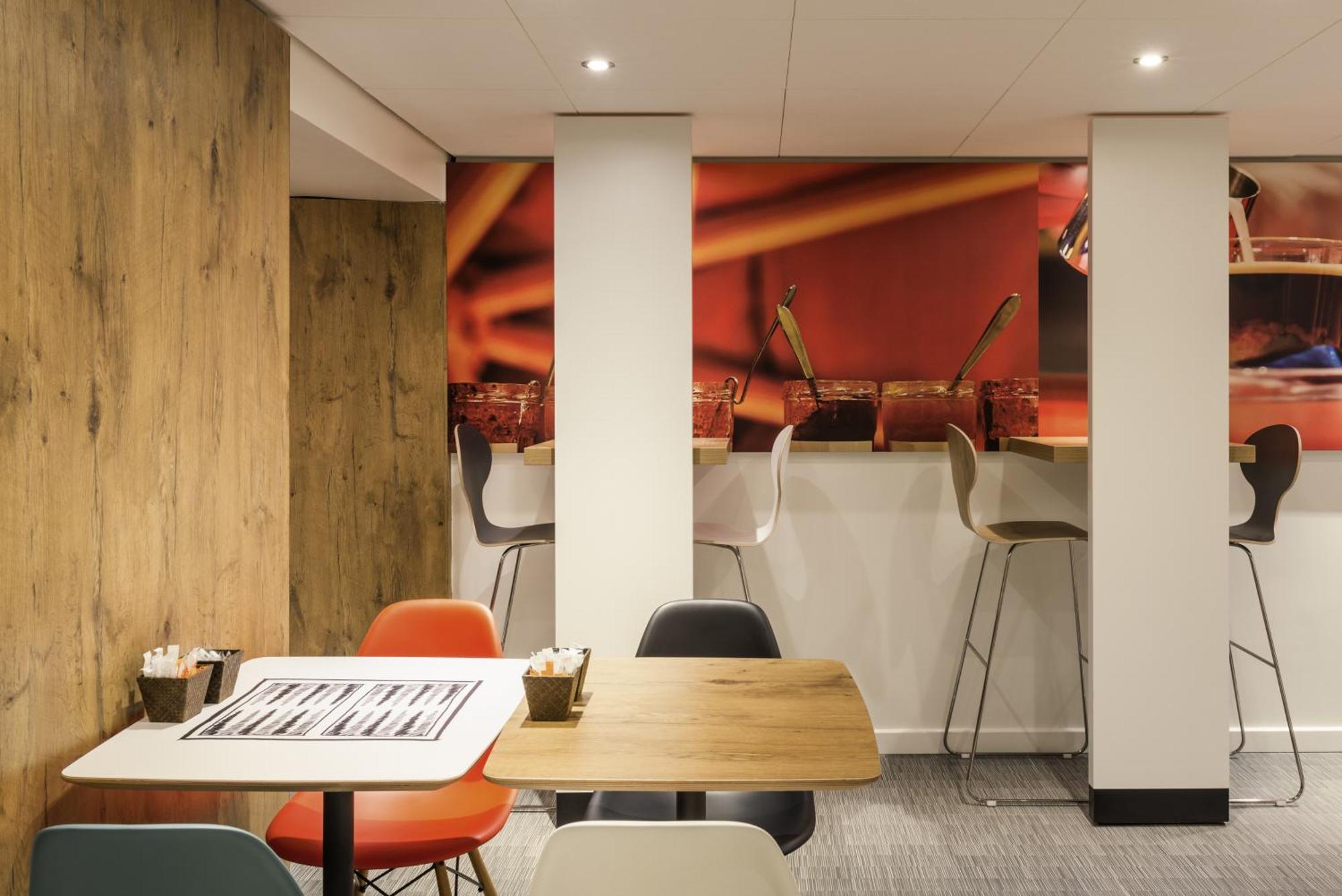 Ibis Pere Lachaise 3*