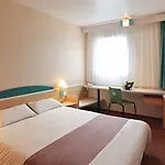 Ibis Pere Lachaise Hotel Paris
