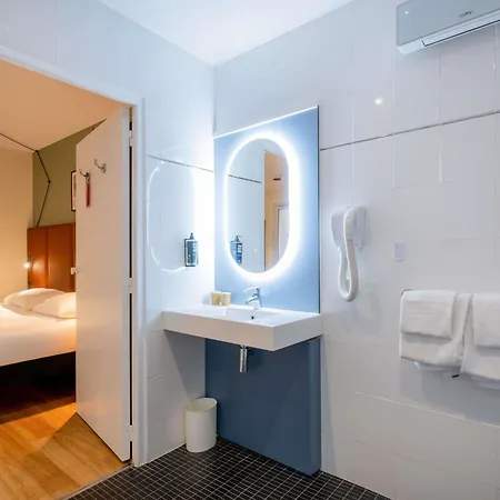 Hotel Ibis Père Lachaise