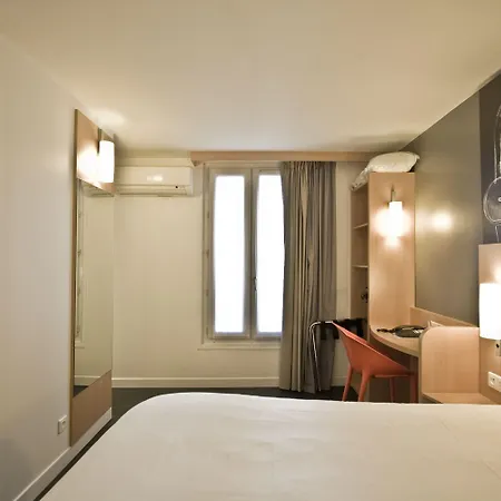 Hotel Ibis Père Lachaise Parigi