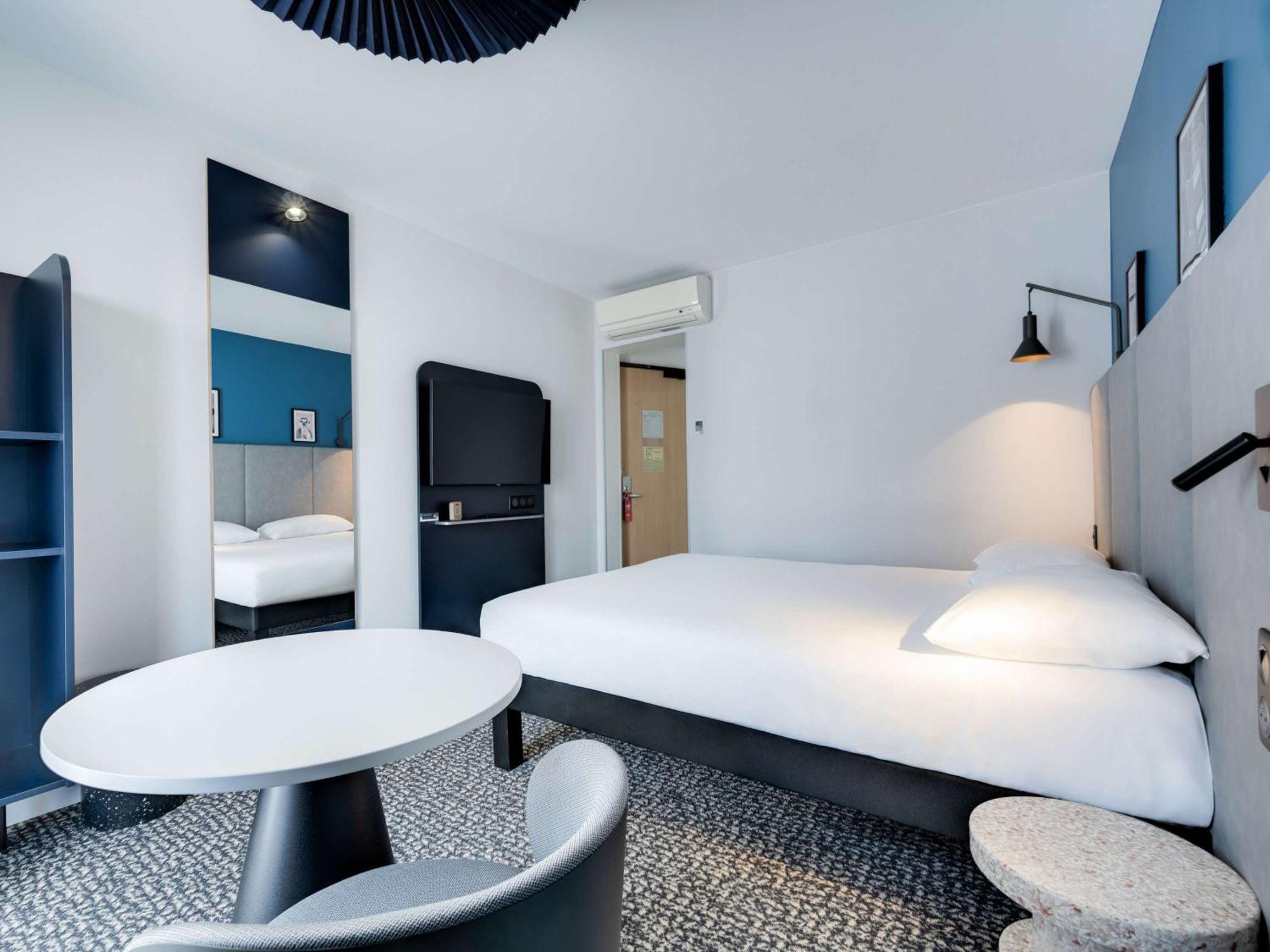 Ibis Père Lachaise 3*