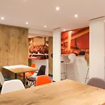 Ibis Paris Pere Lachaise